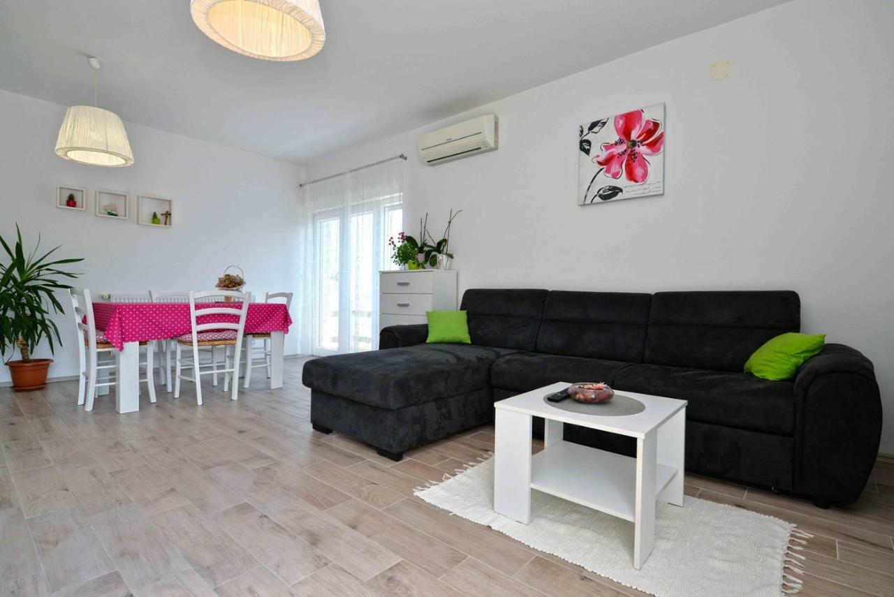 Apartment Kristina 무르테르 외부 사진